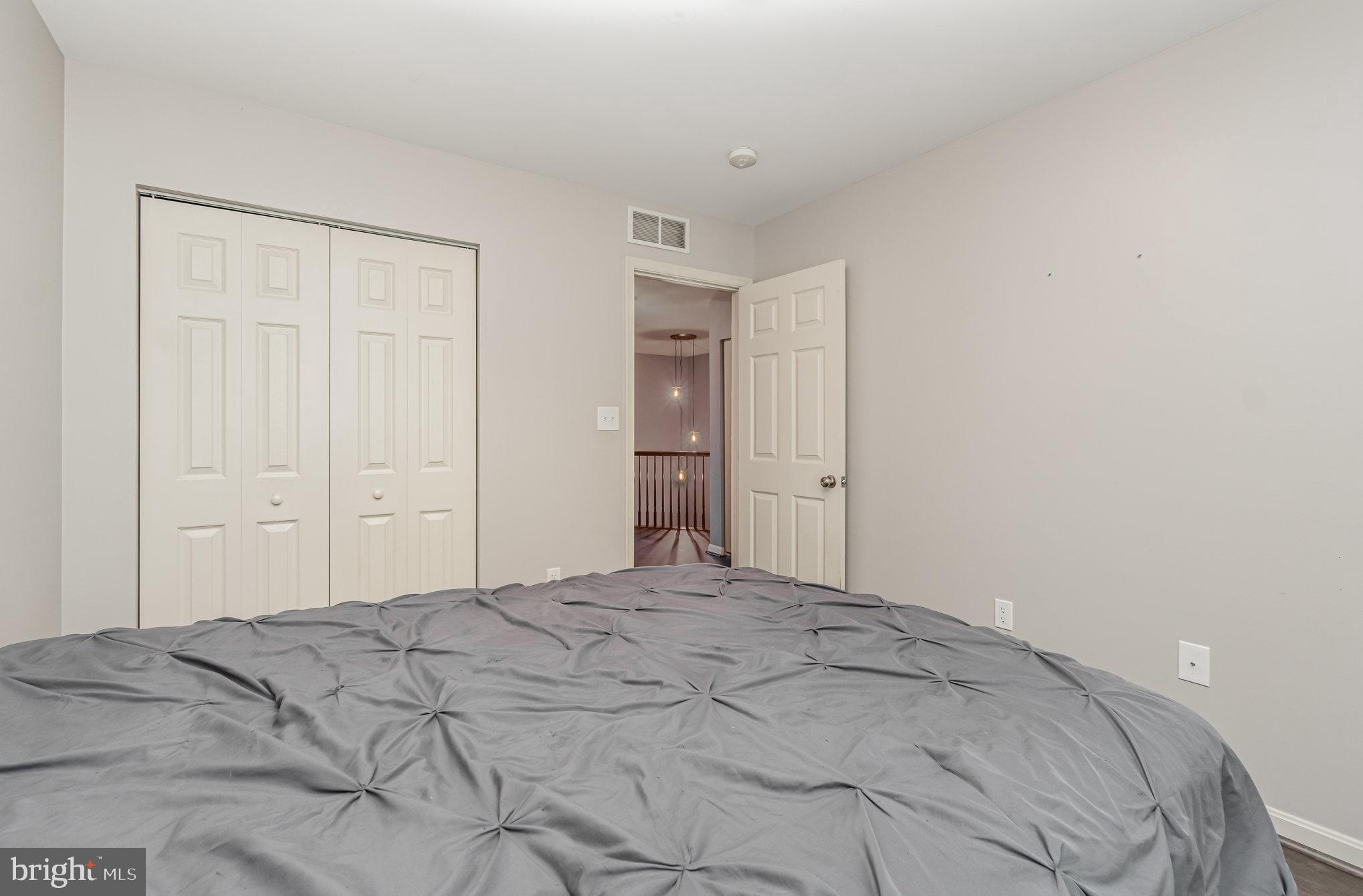 524 WOODTHRUSH COURT