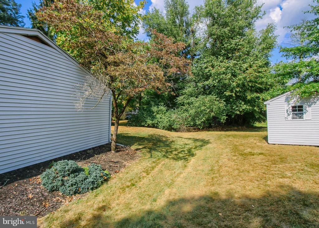 4806 WOODWARD DRIVE