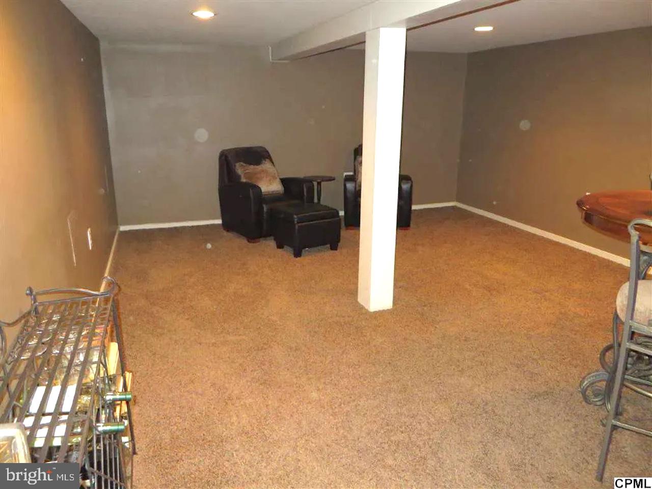 3402 CLOVERFIELD ROAD