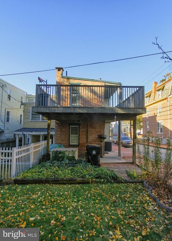 413 BOAS STREET
