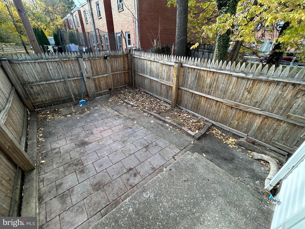 1644 N 4TH STREET
