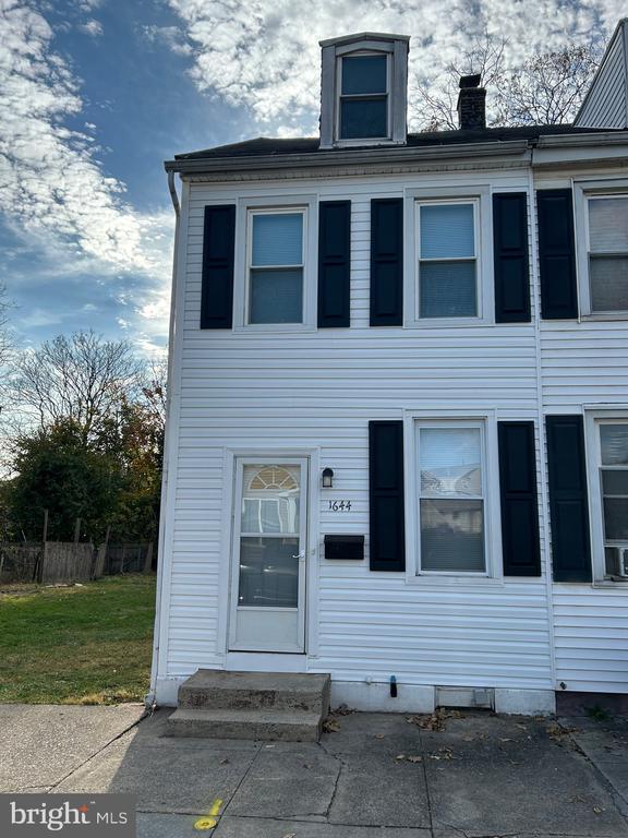 1644 N 4TH STREET