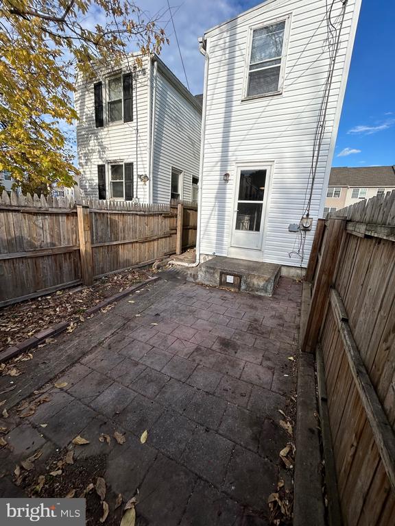 1644 N 4TH STREET
