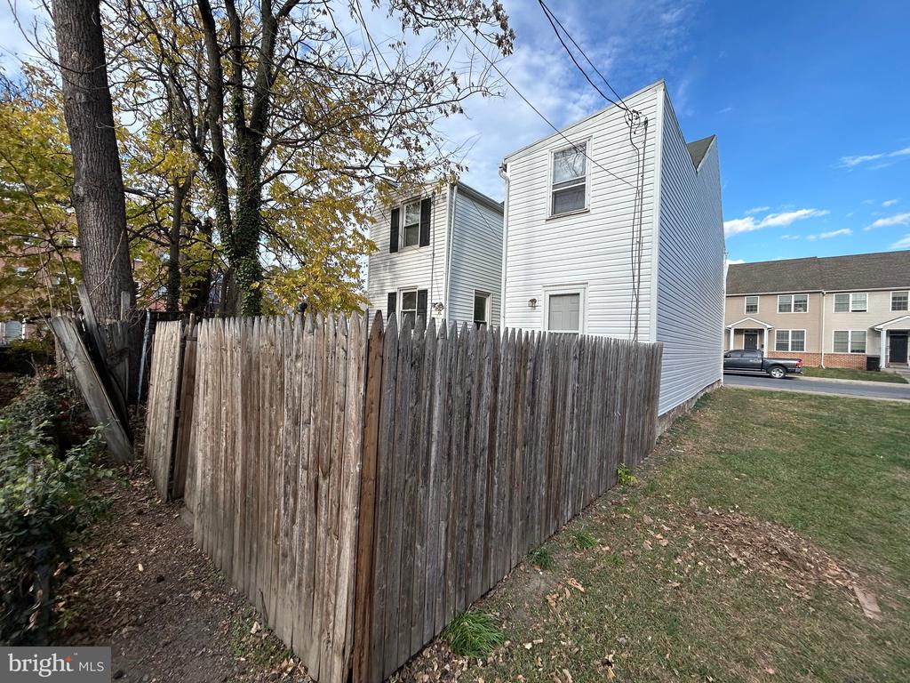1644 N 4TH STREET