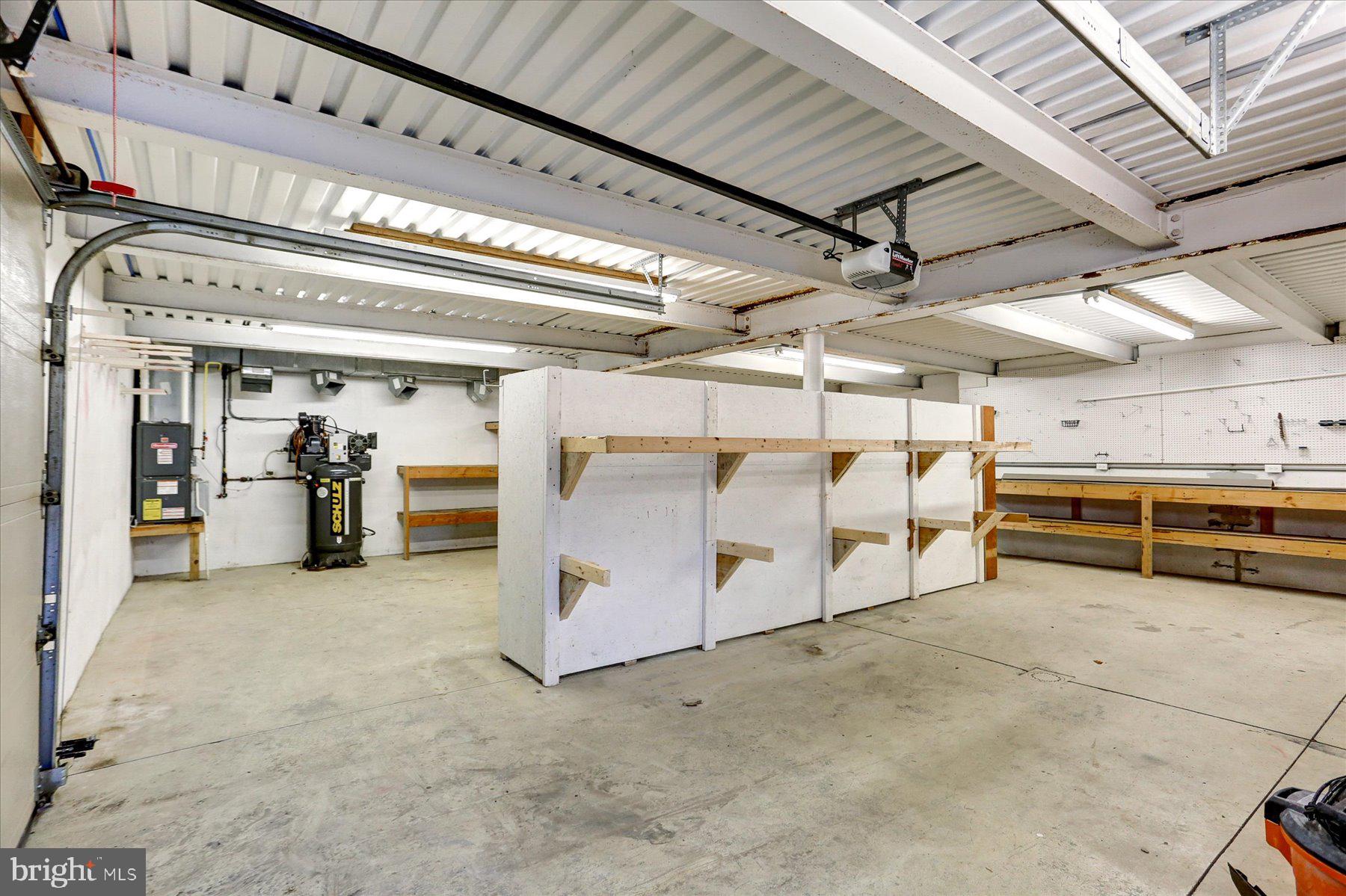 701 BLUE MOUNTAIN PARKWAY