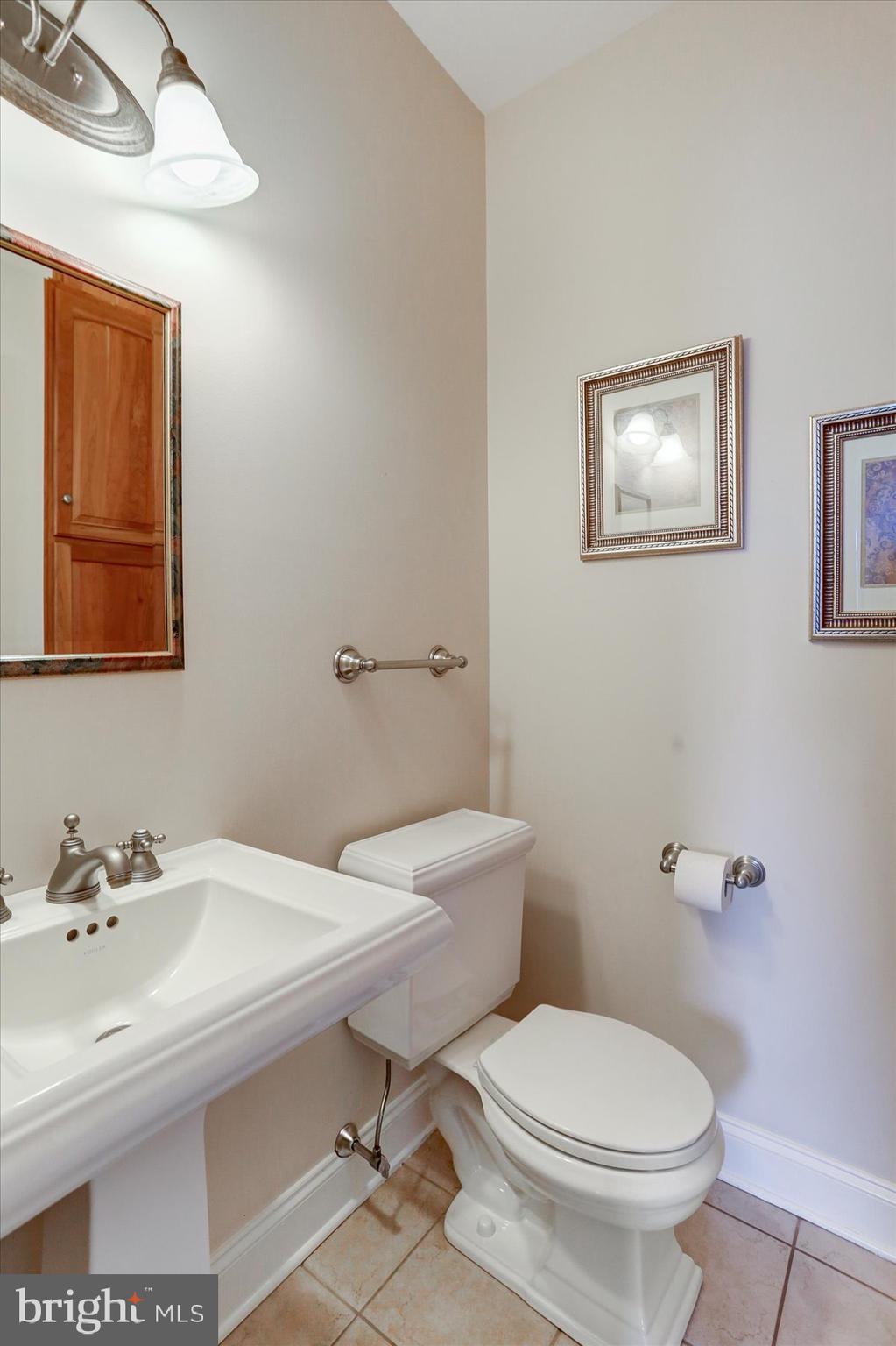 701 BLUE MOUNTAIN PARKWAY