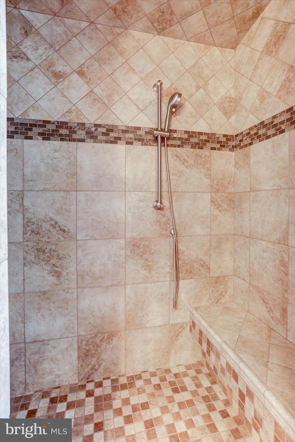 701 BLUE MOUNTAIN PARKWAY