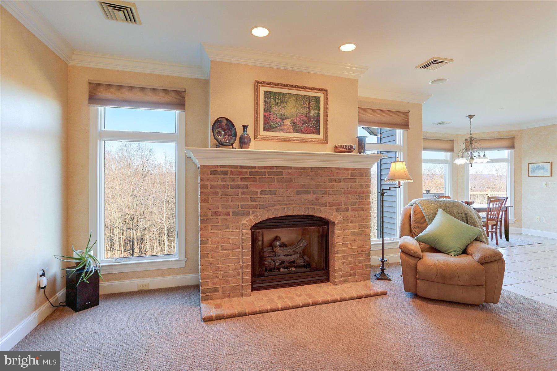 701 BLUE MOUNTAIN PARKWAY