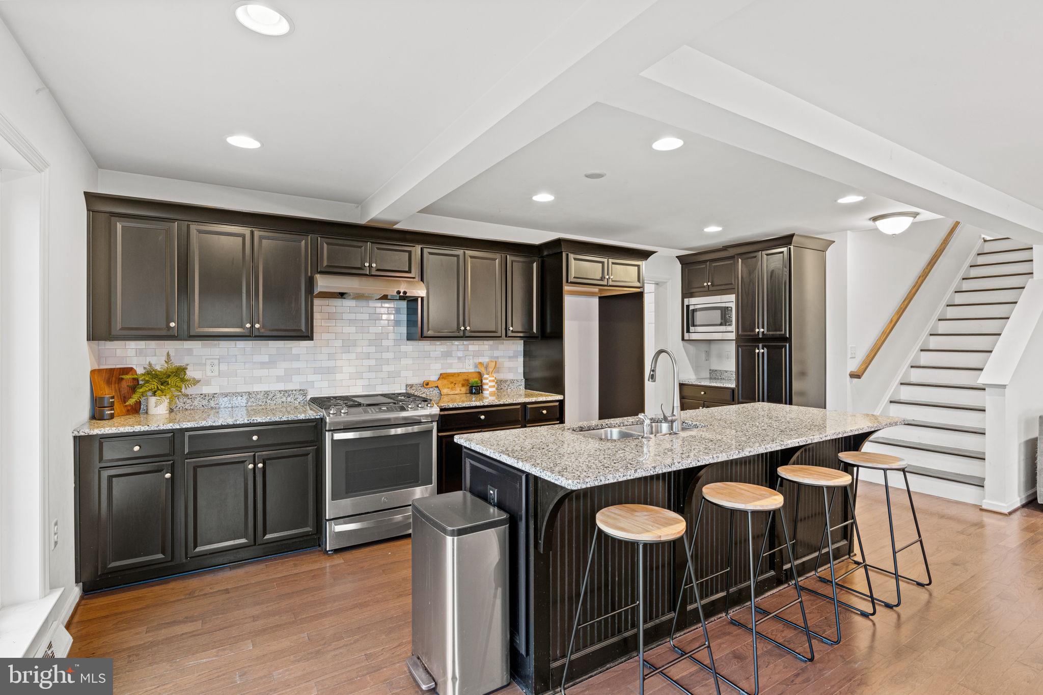 7020 BEECH TREE DRIVE