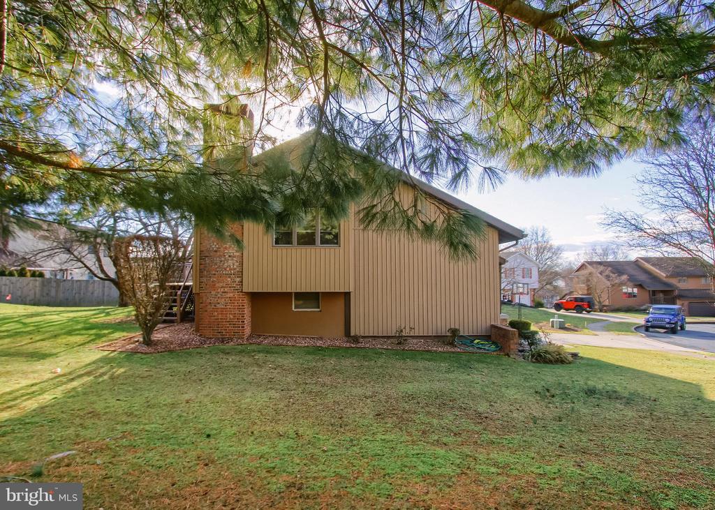 231 WESTFORD CIRCLE