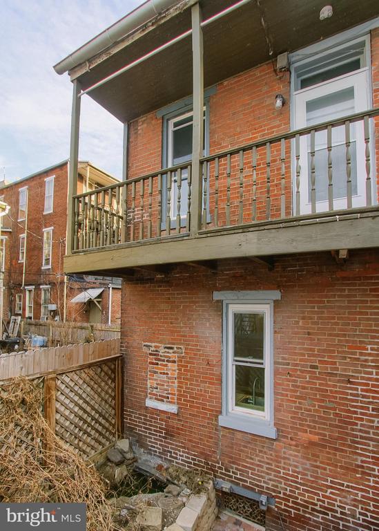 266 FORSTER STREET