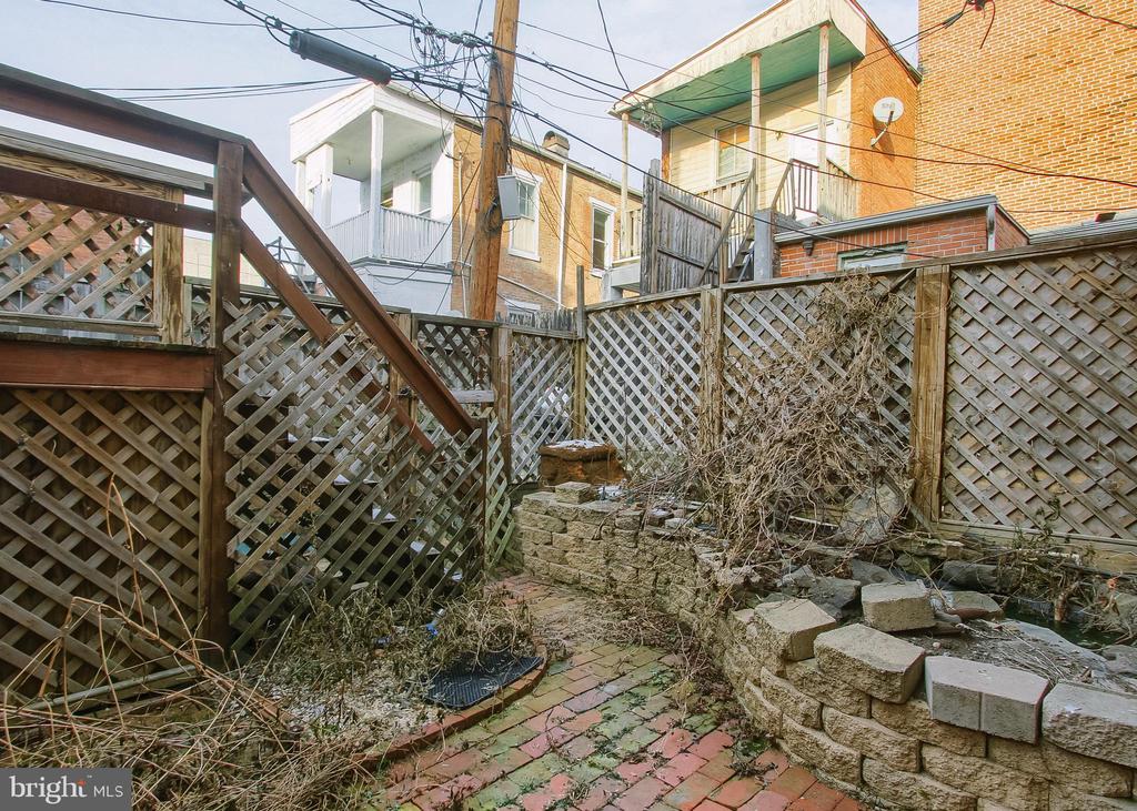 266 FORSTER STREET