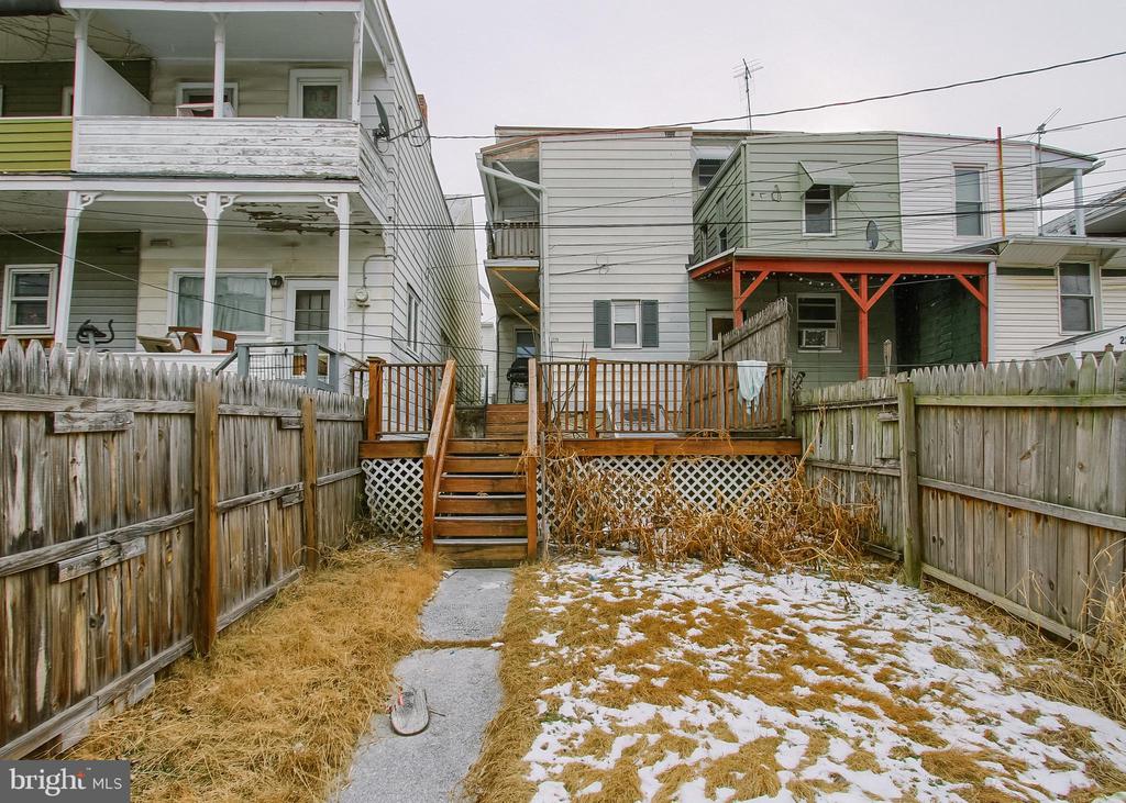 229 LOCUST STREET