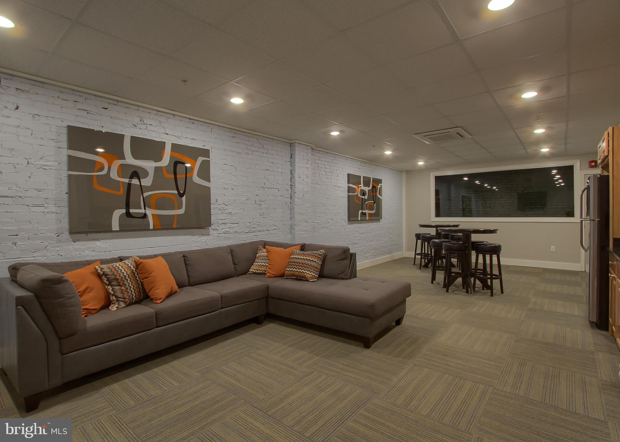 231 STATE STREET 306