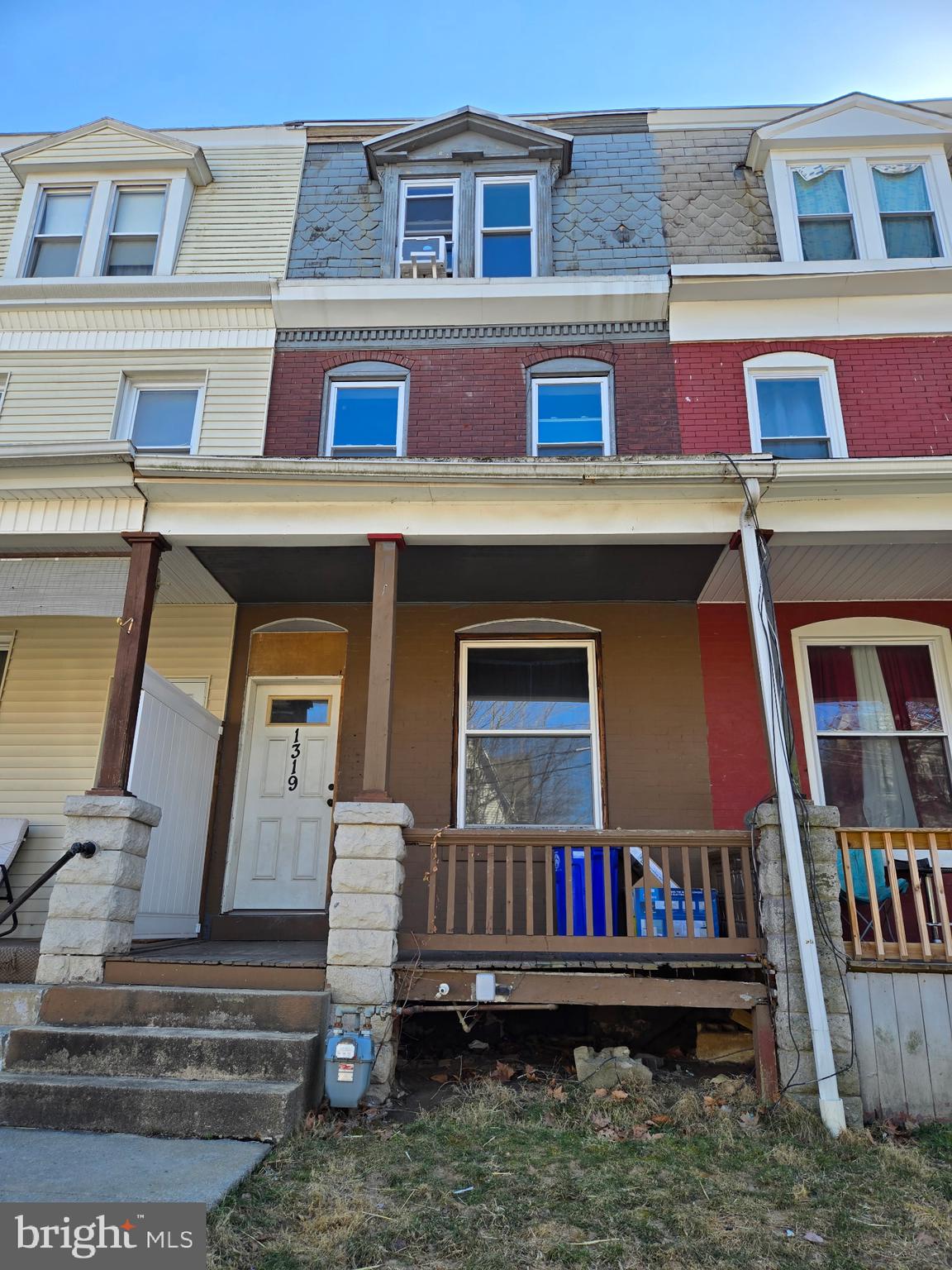 1319 BERRYHILL STREET