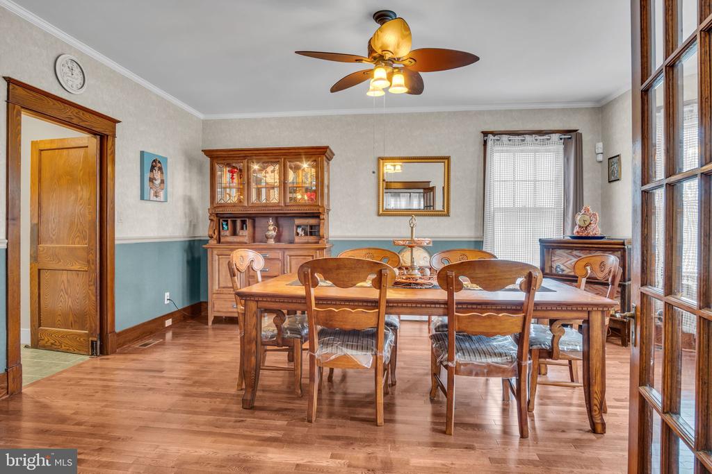 704 N 16TH STREET