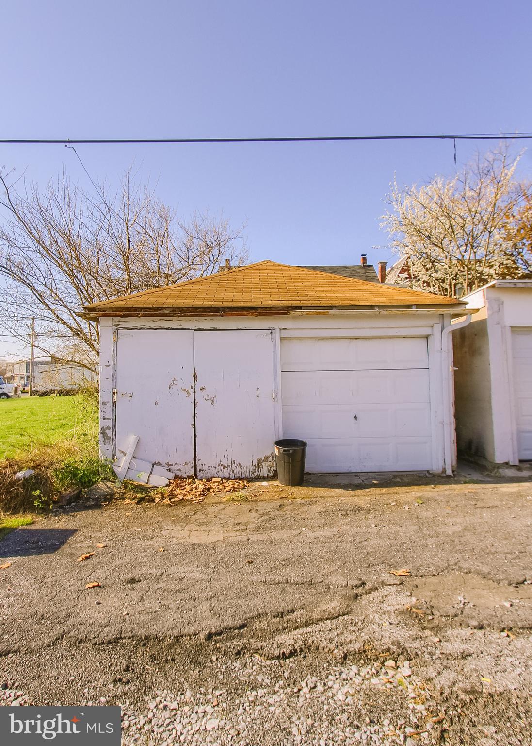 1827 BERRYHILL STREET