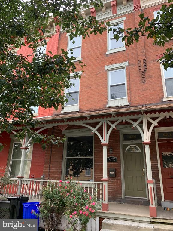 232 MUENCH STREET