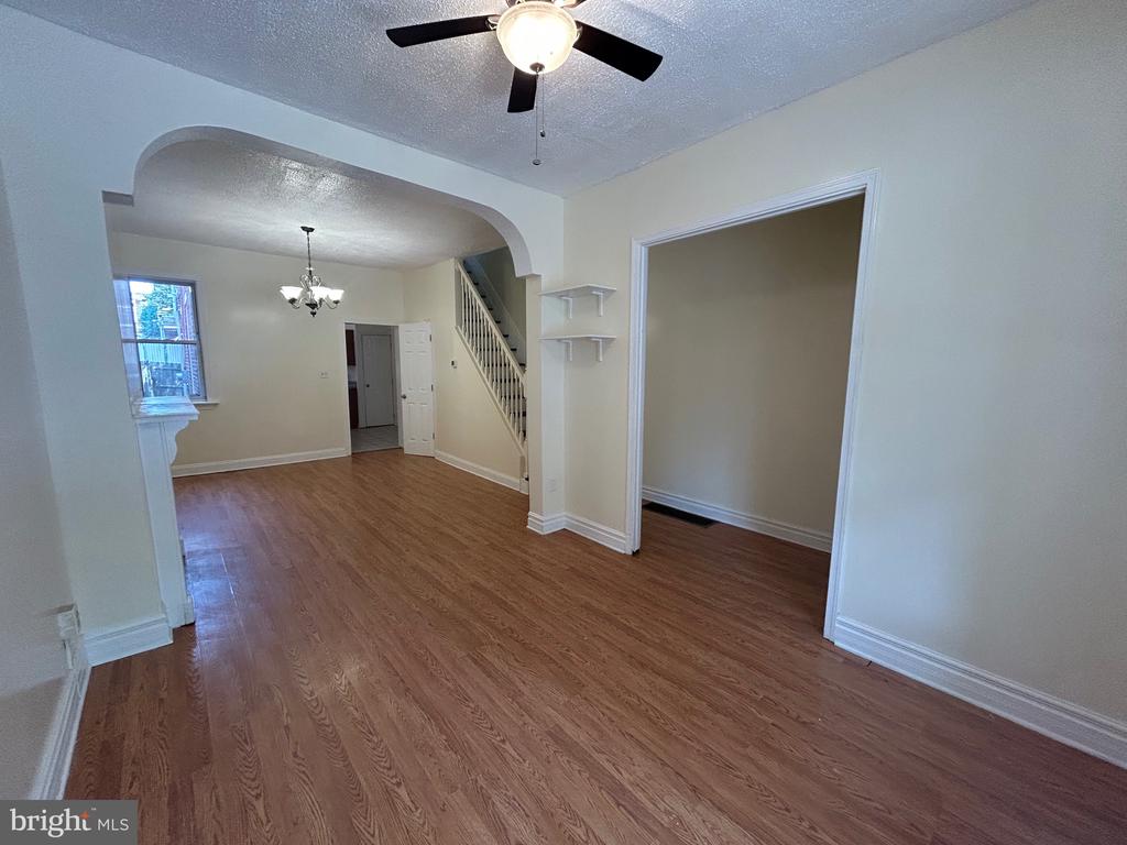232 MUENCH STREET