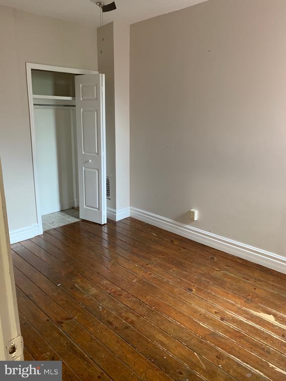 232 MUENCH STREET