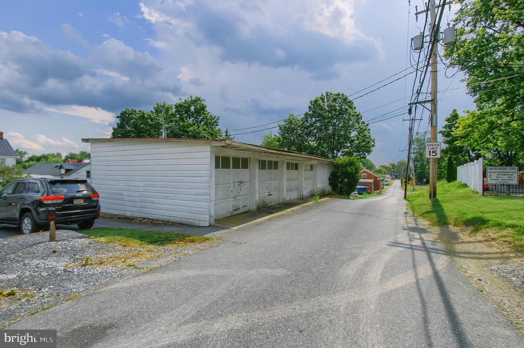 5968- 5974 LINGLESTOWN ROAD