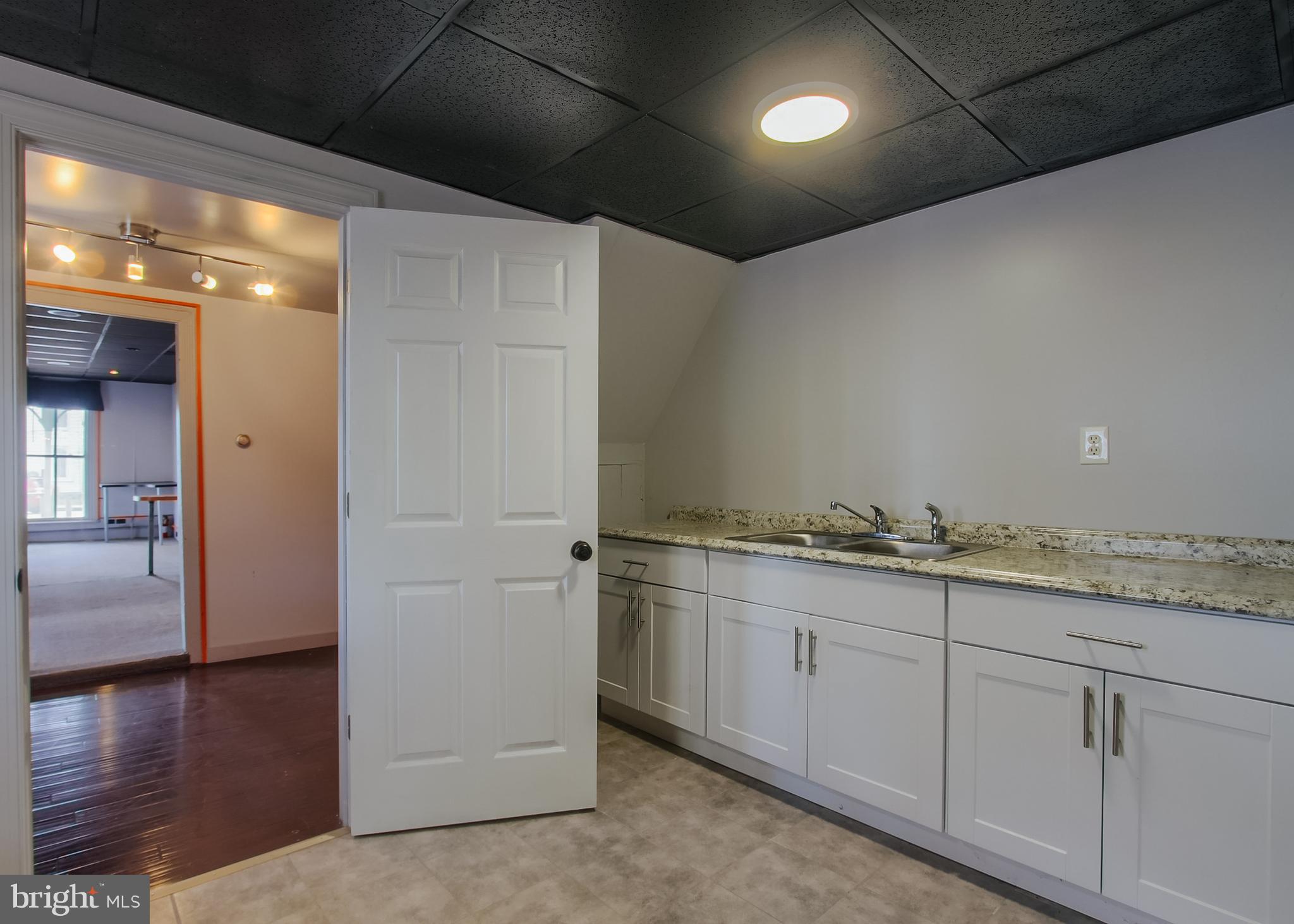 5968- 5974 LINGLESTOWN ROAD