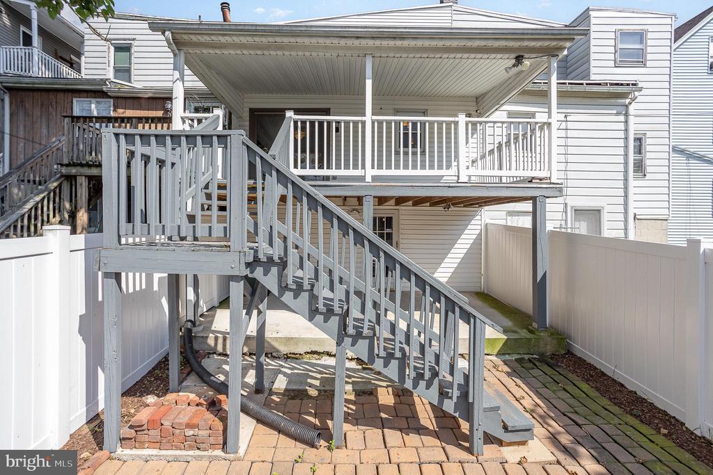 331 LOCUST STREET