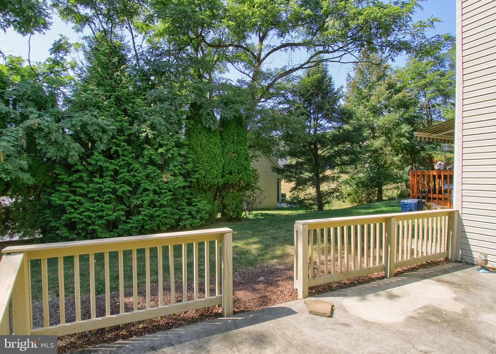 2875 OAKWOOD DRIVE