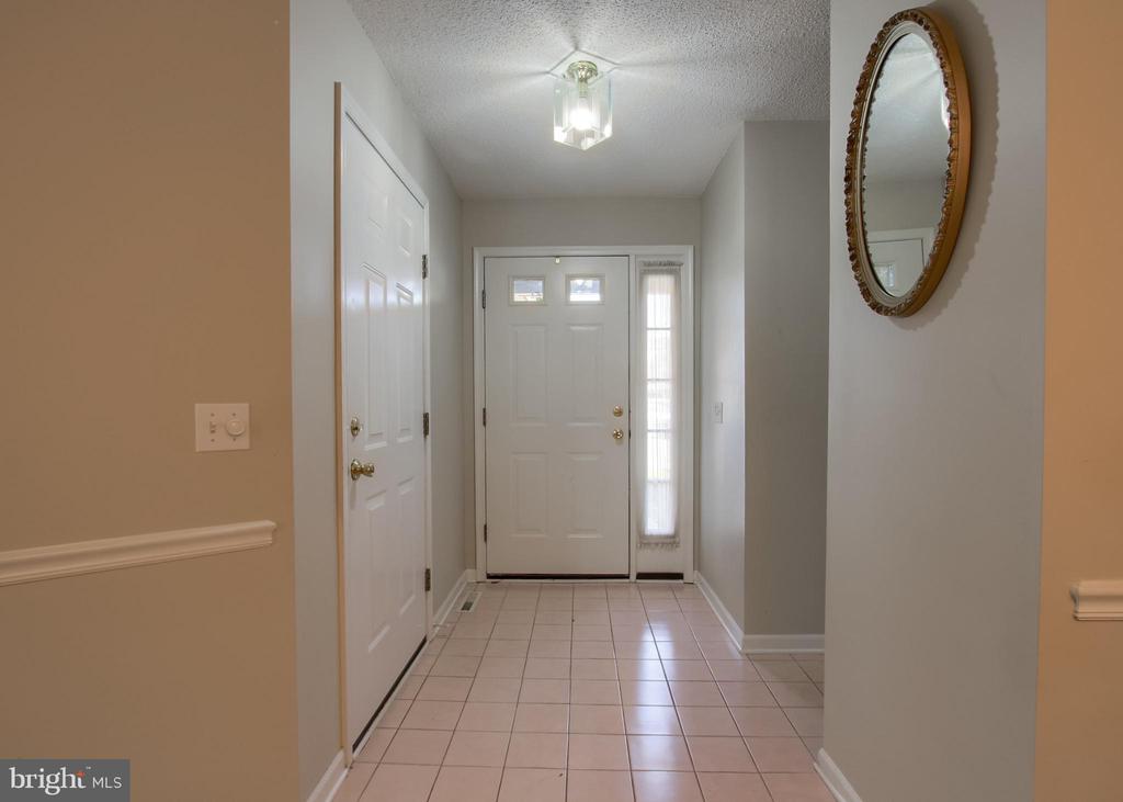 2875 OAKWOOD DRIVE