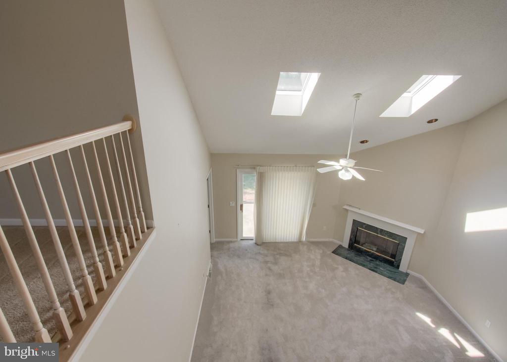 2875 OAKWOOD DRIVE