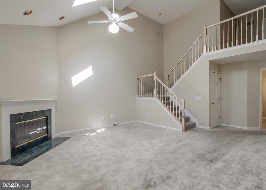 2875 OAKWOOD DRIVE