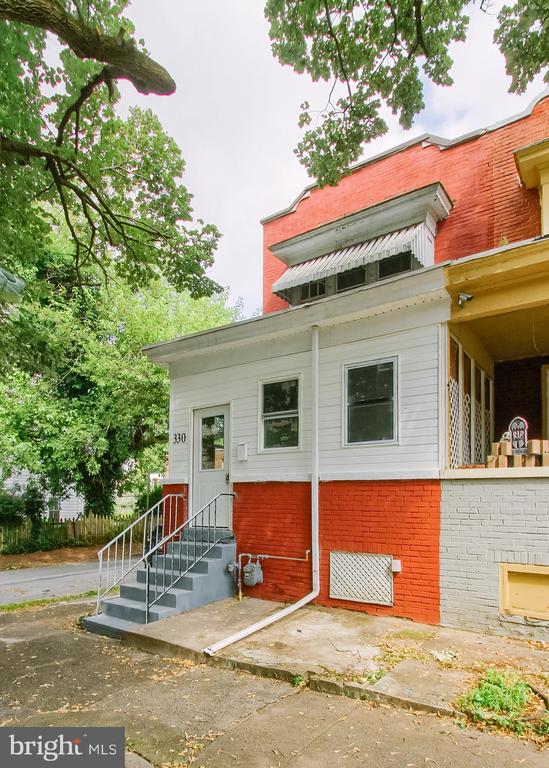330 WOODBINE STREET