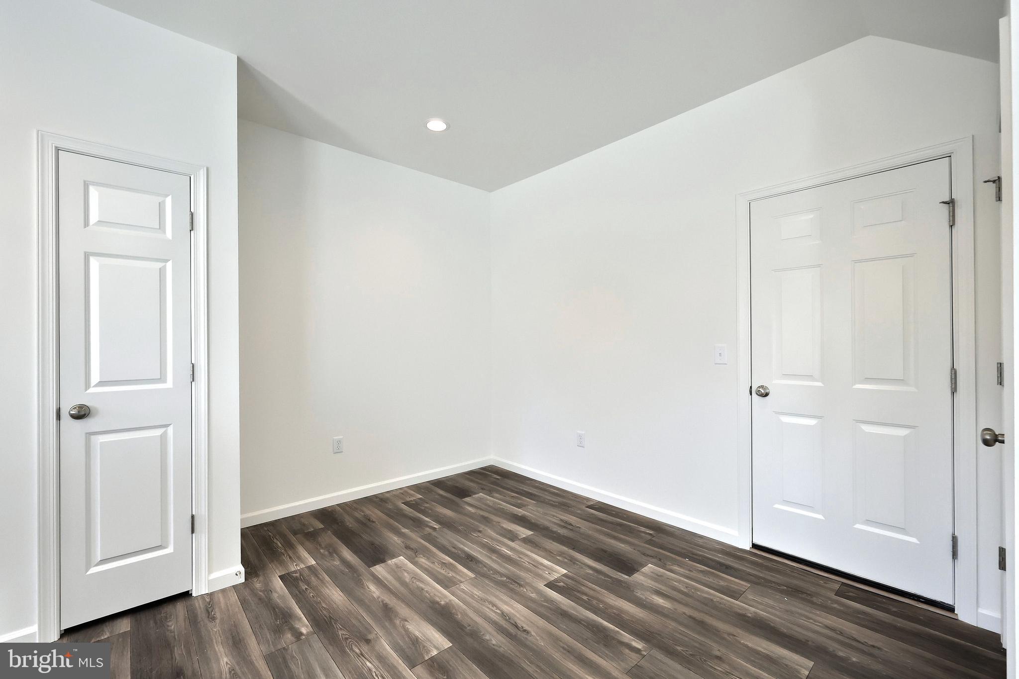 7857 BRIARWOOD DRIVE