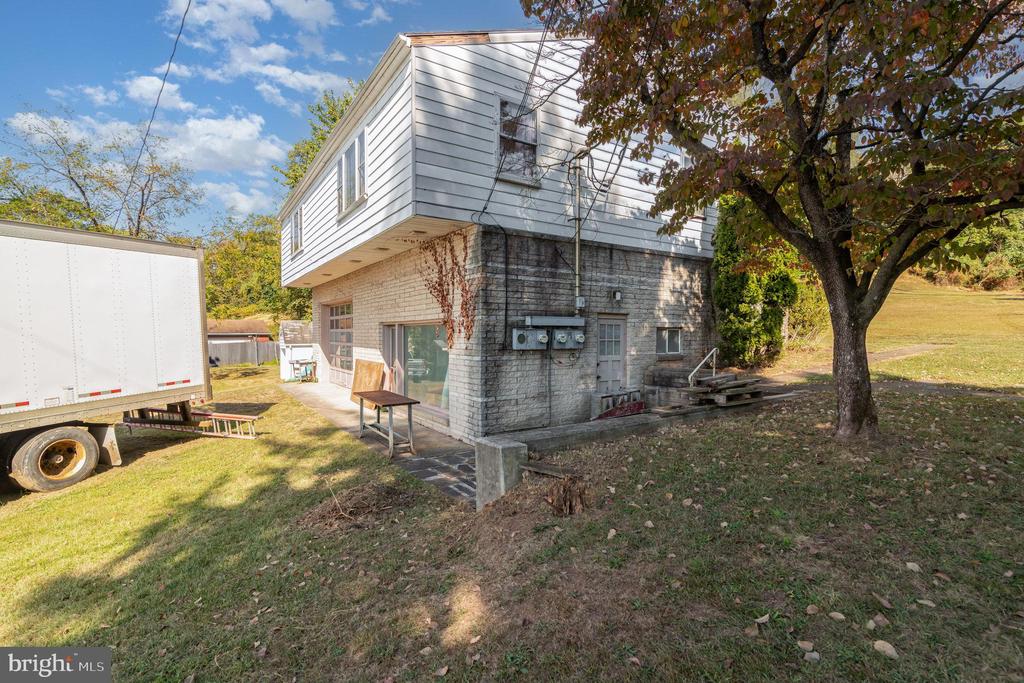 1893 OLD STATE ROAD