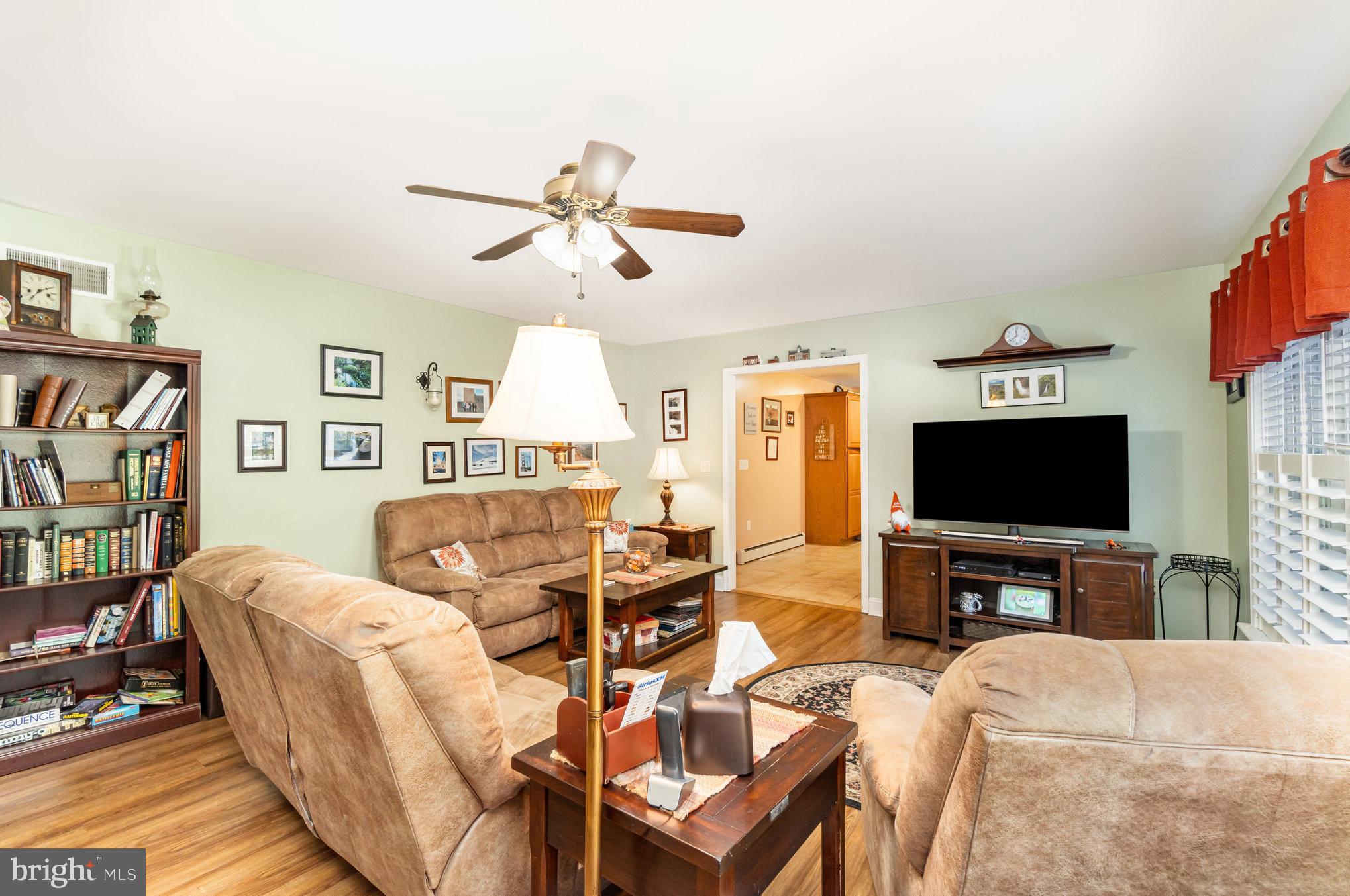 735 HUNT MEADOW DRIVE