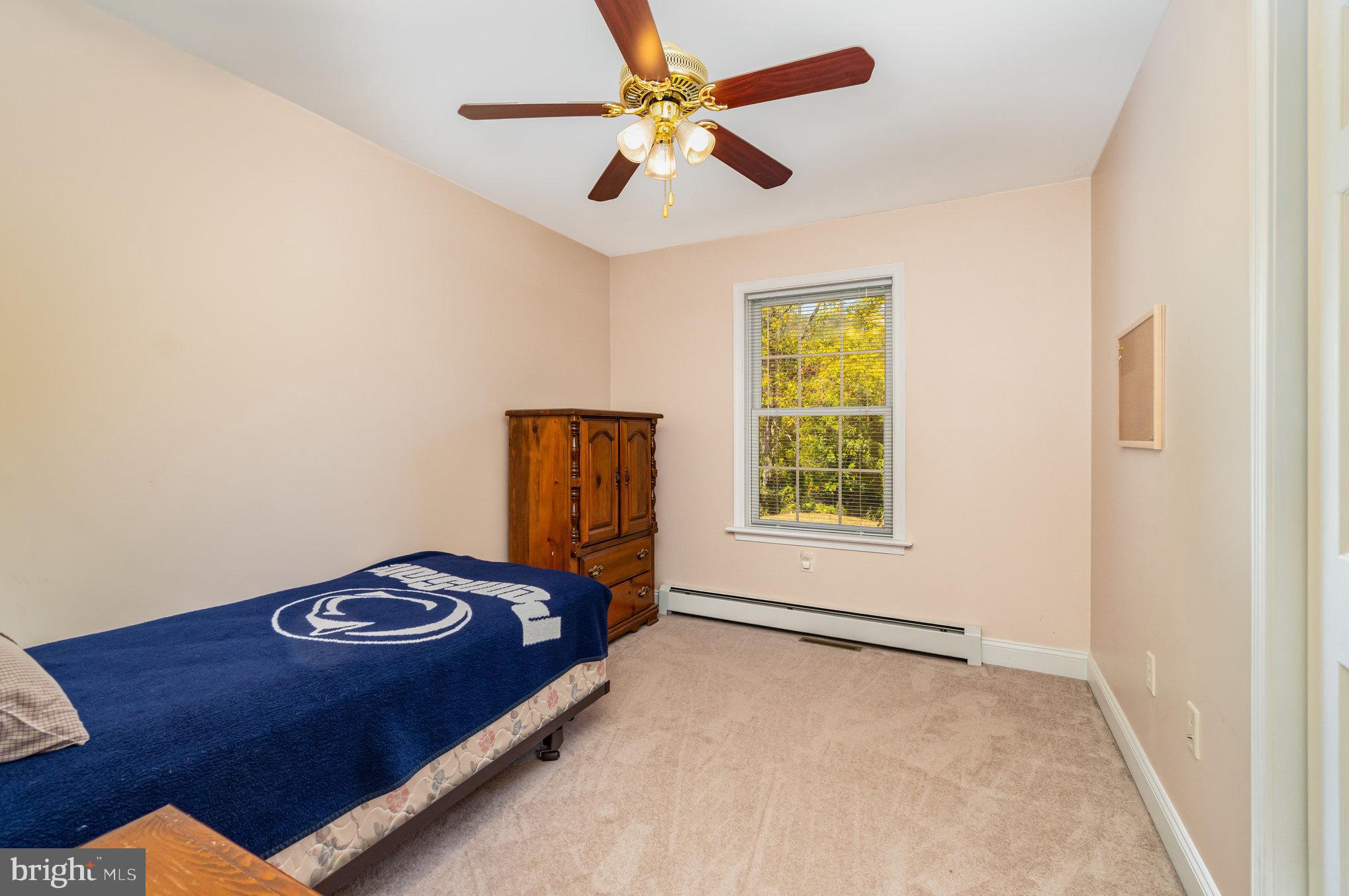 735 HUNT MEADOW DRIVE