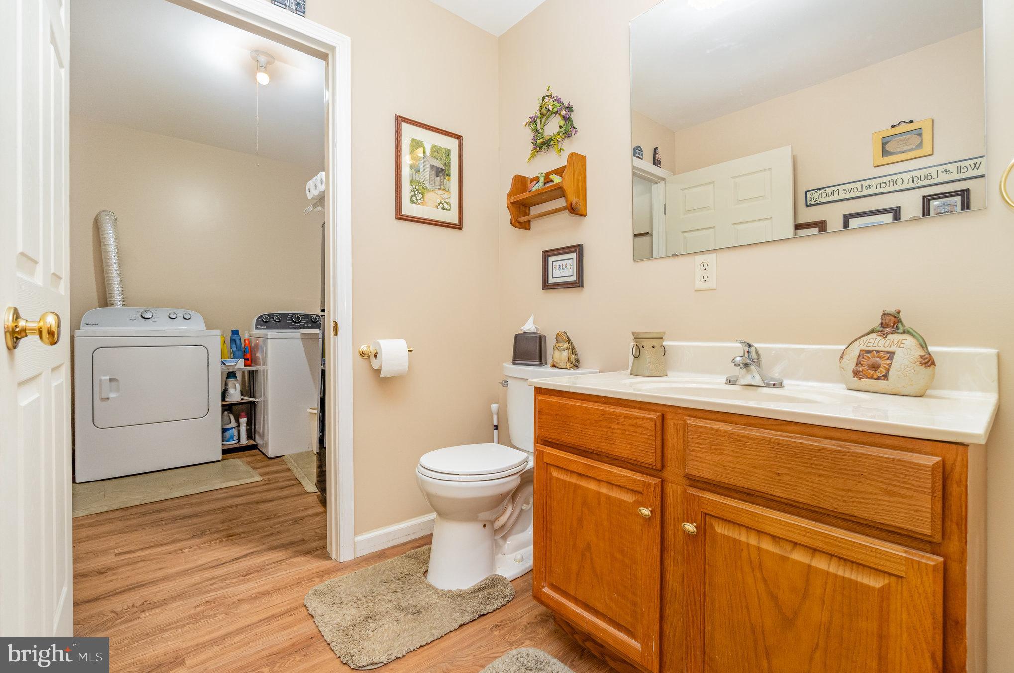 735 HUNT MEADOW DRIVE