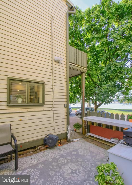 100 CONOY STREET