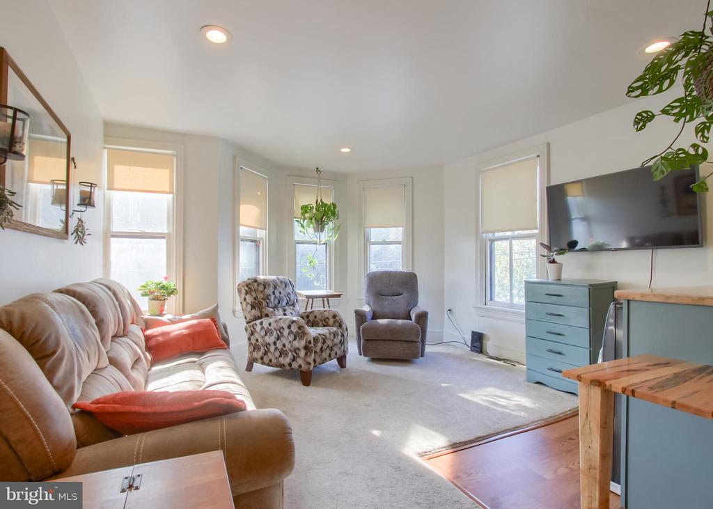 100 CONOY STREET