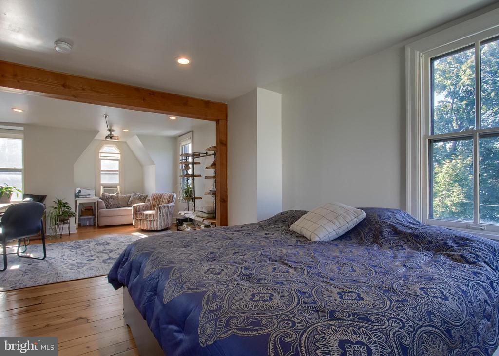 100 CONOY STREET