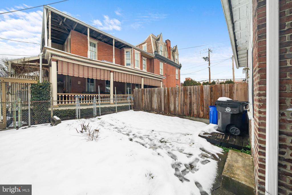 220 REILY STREET
