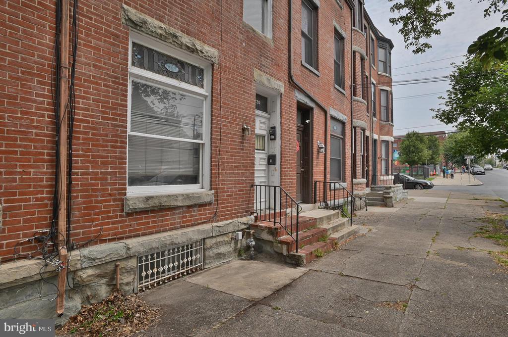 220 REILY STREET