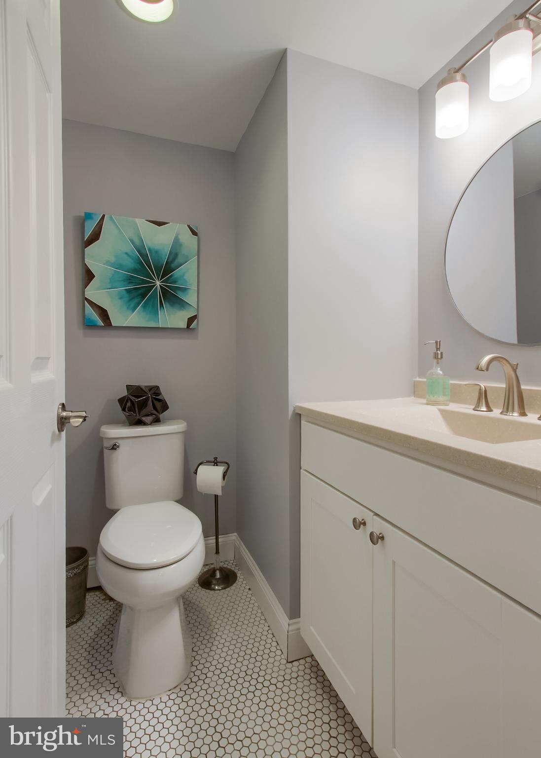 2302 SCARSBOROUGH DRIVE