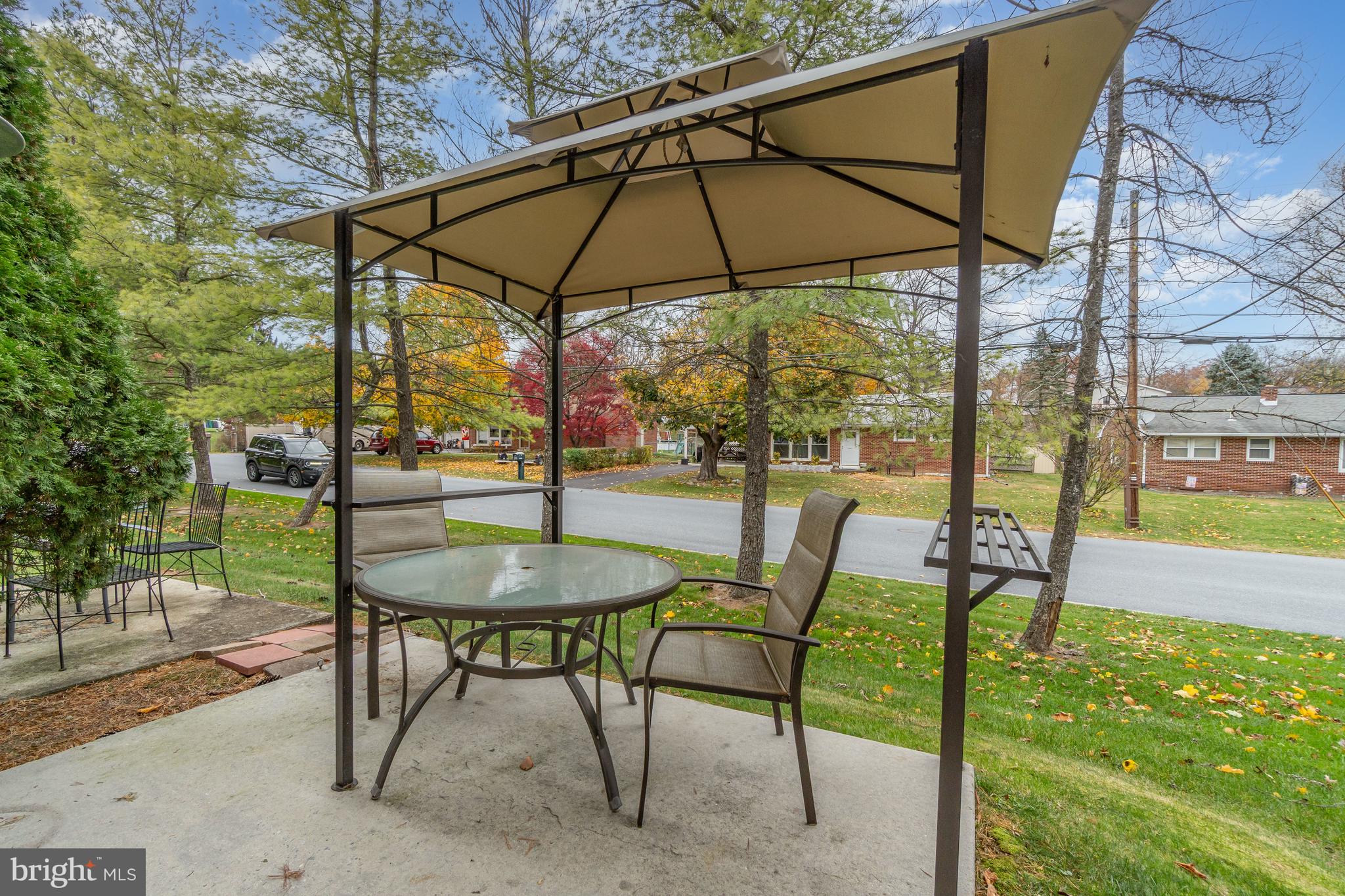 6344 DARLINGTON DRIVE