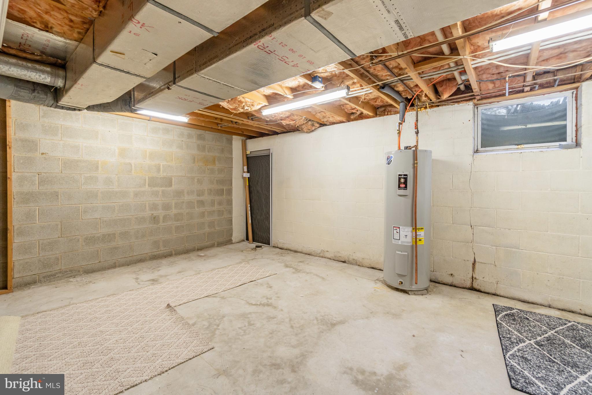 6344 DARLINGTON DRIVE