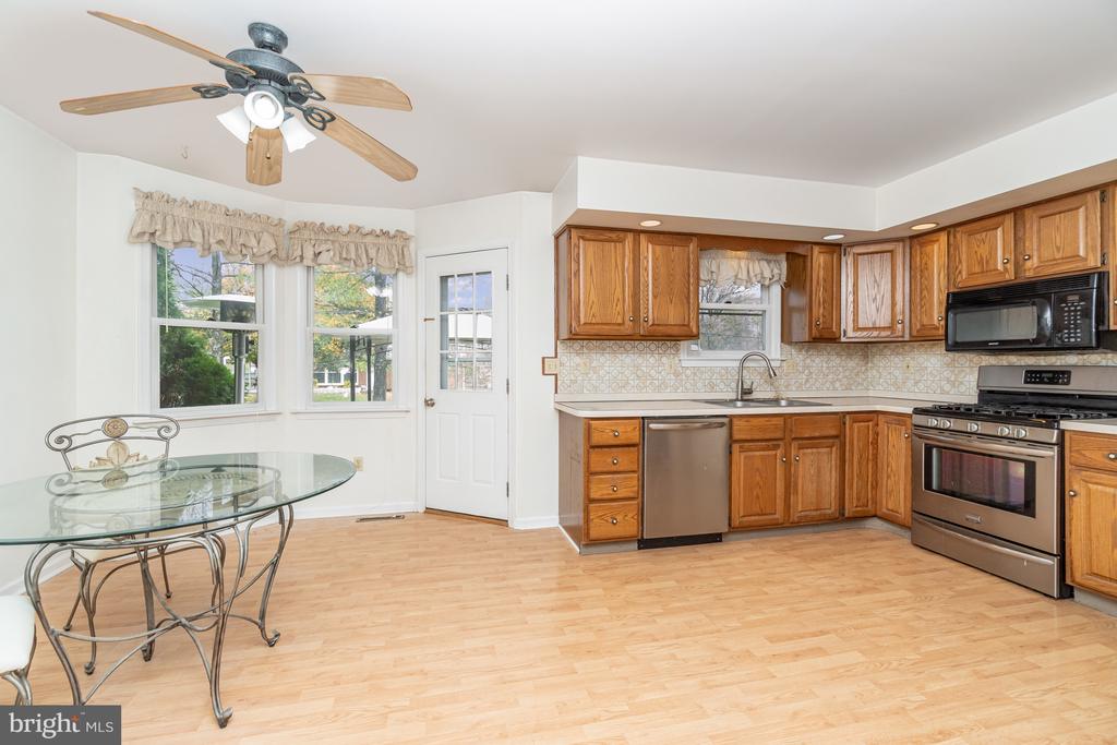 6344 DARLINGTON DRIVE