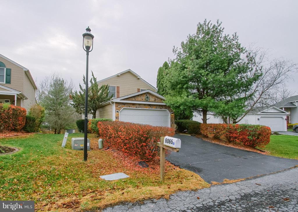 6065 REGENT DRIVE