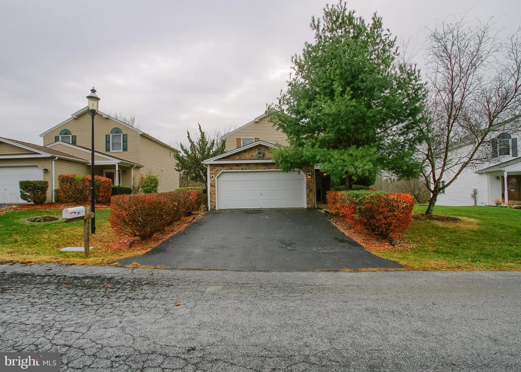 6065 REGENT DRIVE