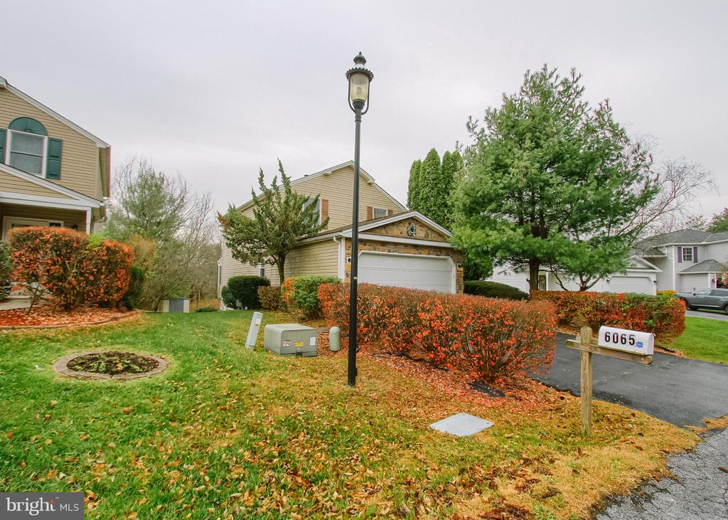 6065 REGENT DRIVE