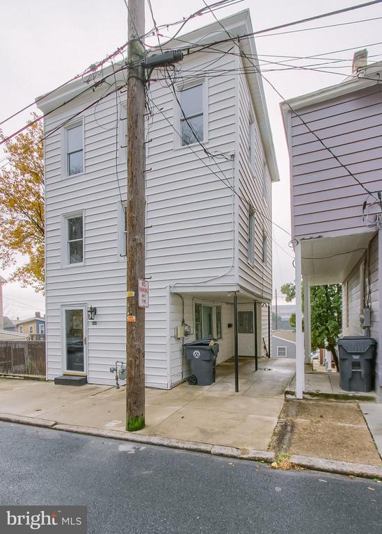 342 S 3RD STREET